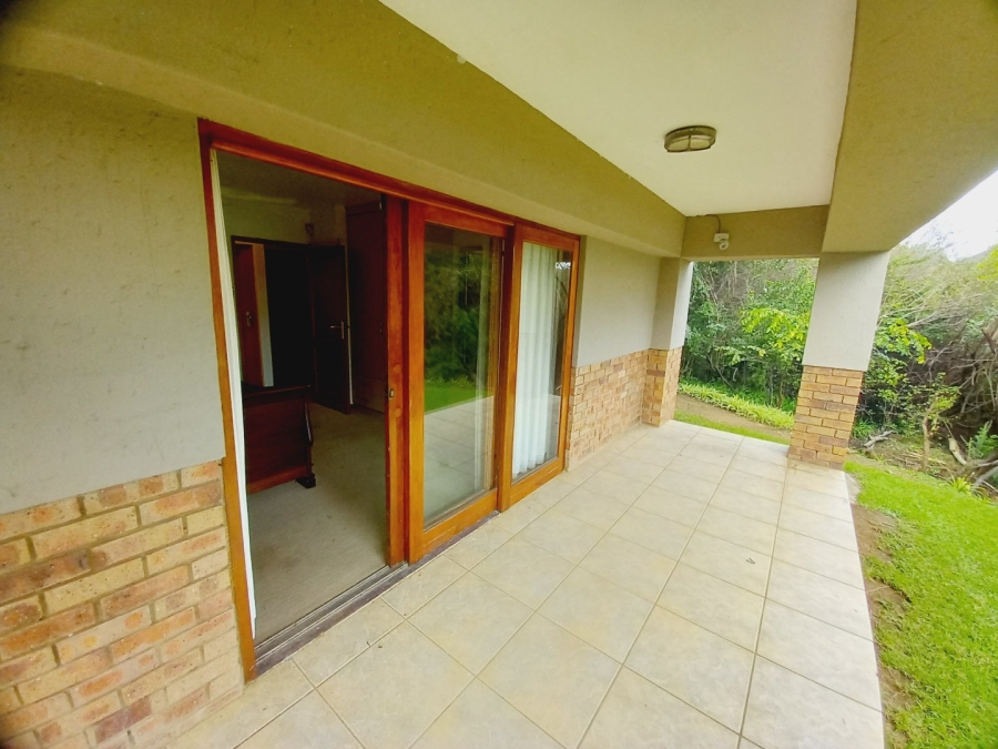 4 Bedroom Property for Sale in Boschenvaal River Front Lodges Free State